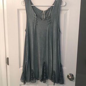 Light blue denim tunic w lace detail